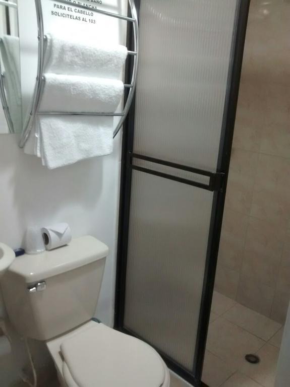 Hotel Jardin De Tequendama Cali Bagian luar foto